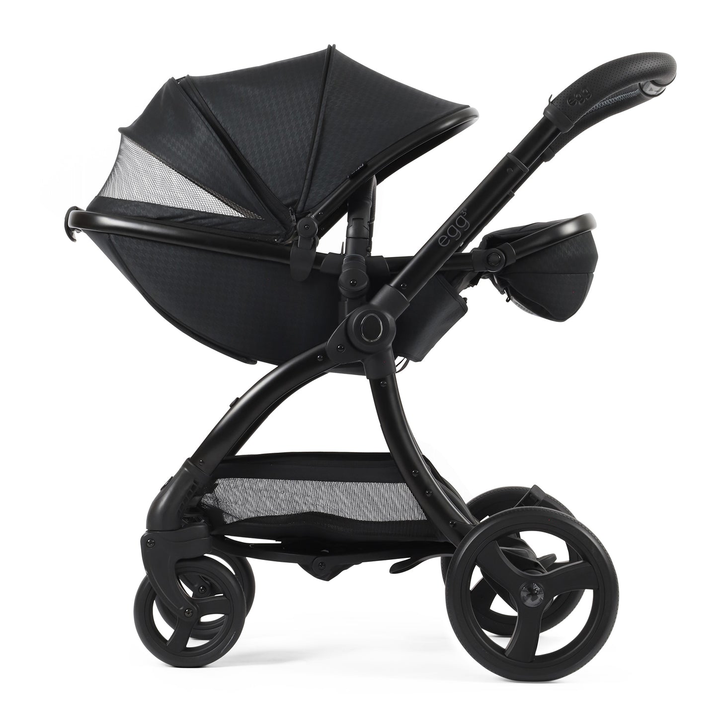 egg3® Stroller & Carry Cot in Houndstooth Black Bundle